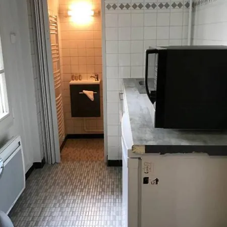 Le Pied-a-terre De Stanislas Lägenhet